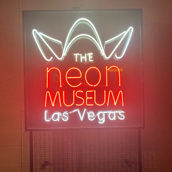Foto tirada no(a) The Neon Museum por Sal B. em 1/5/2024