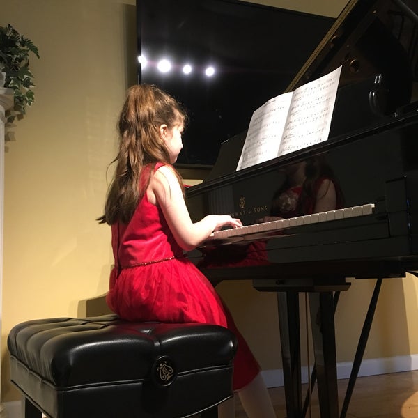 Нижегородская музыкальная школа. Детская музыкальная школа 8 екатеринбург. Музыкальная школа 5 мурманск. С. Нижегородская музыкальная школа.