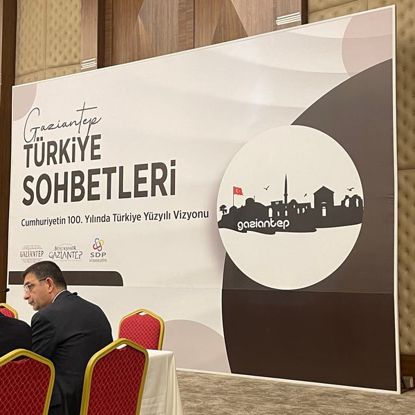 12/18/2022にorhan kızılaslan 🐕🐿🐕 H.がShimall Otel ve Kongre Merkeziで撮った写真