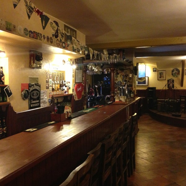 2/11/2013 tarihinde Timmy G.ziyaretçi tarafından Sepia Pub'de çekilen fotoğraf