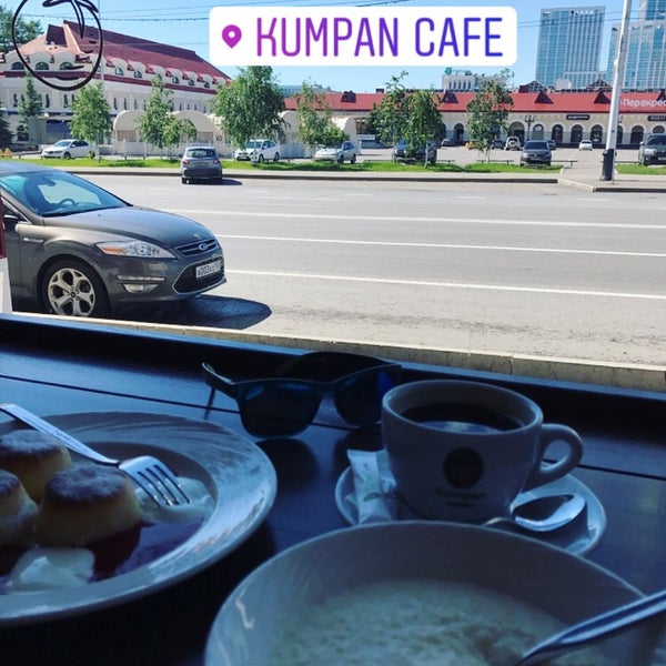 6/18/2017 tarihinde White W.ziyaretçi tarafından Kumpan Cafe'de çekilen fotoğraf