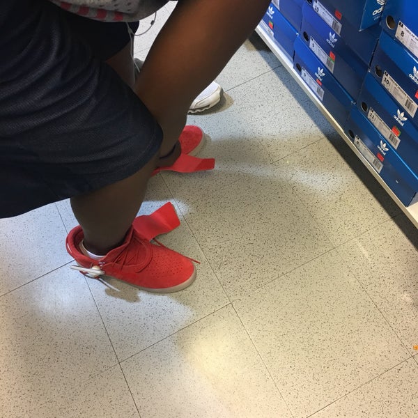 adidas outlet allen sale