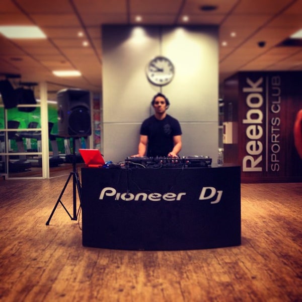 reebok sports club vila olimpia