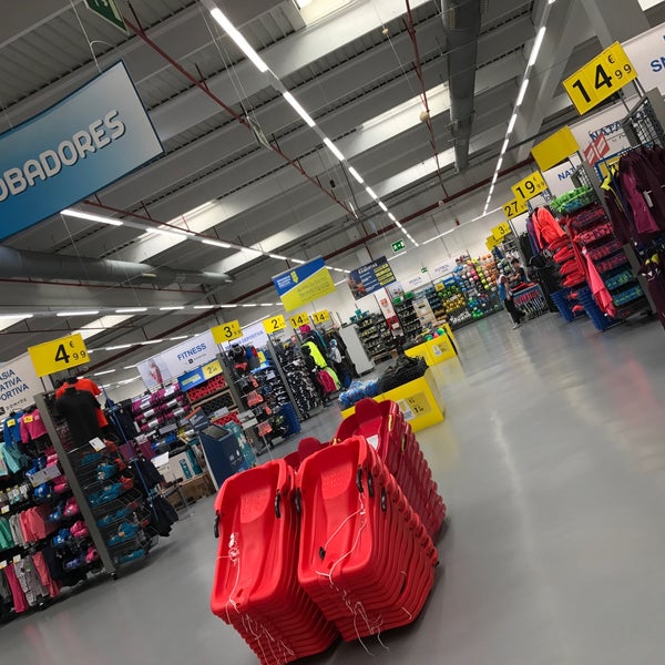 Fotos en Decathlon Usera Orcasitas Madrid, Comunidad de Madrid