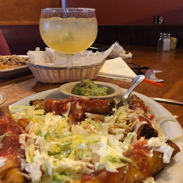Снимок сделан в La Cocina Mexican Restaurant #9 пользователем Cherie C. 3/7/2020