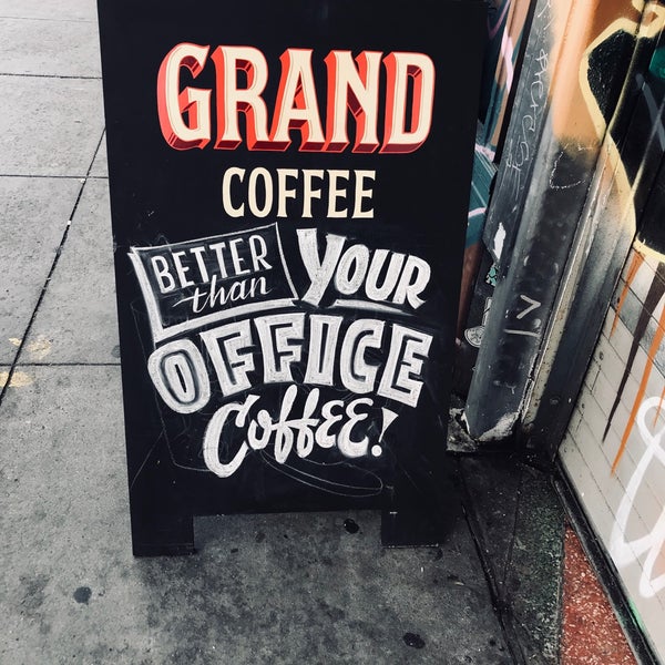 10/20/2017 tarihinde Fermin R.ziyaretçi tarafından Grand Coffee'de çekilen fotoğraf