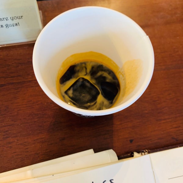 Foto tirada no(a) Peet&#39;s Coffee &amp; Tea por Fermin R. em 6/27/2019