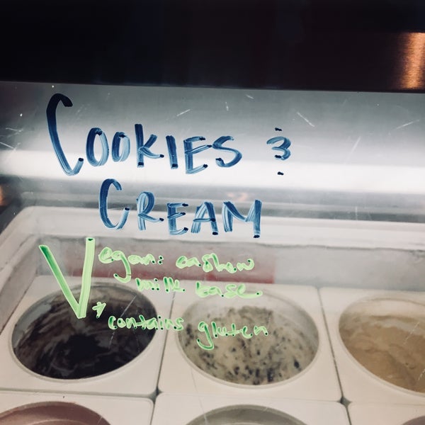 8/27/2018 tarihinde Fermin R.ziyaretçi tarafından Curbside Creamery'de çekilen fotoğraf
