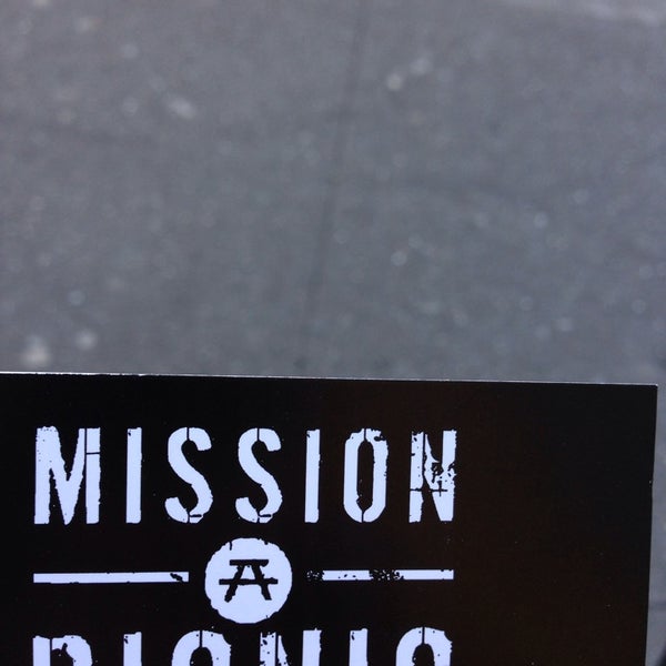 Foto diambil di Mission Picnic oleh Fermin R. pada 3/24/2014