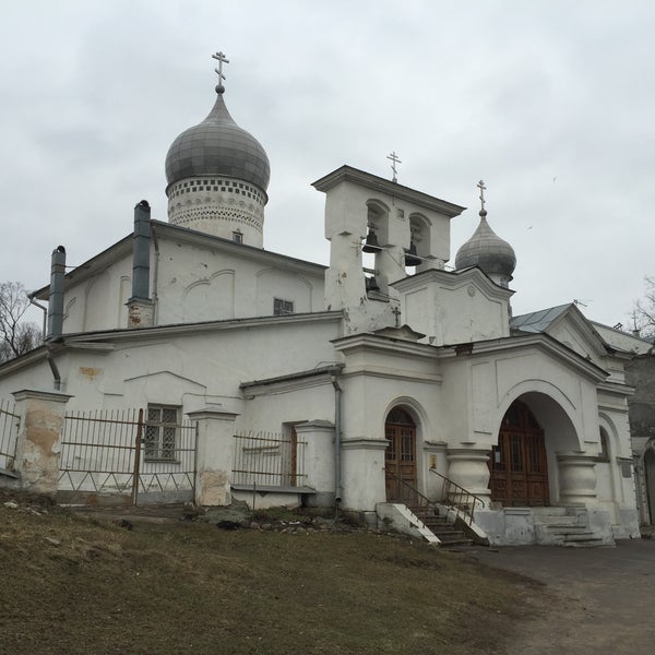 Псков Церковь Варлаама Хутынского на Званице