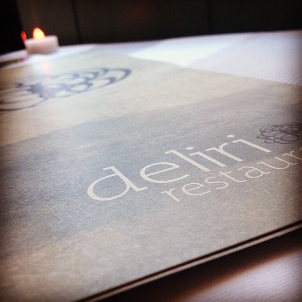 รูปภาพถ่ายที่ Restaurante Delirios โดย María P. เมื่อ 10/11/2013