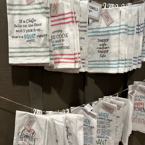 Cracker Barrel Old Country Store American Restaurant in Abingdon