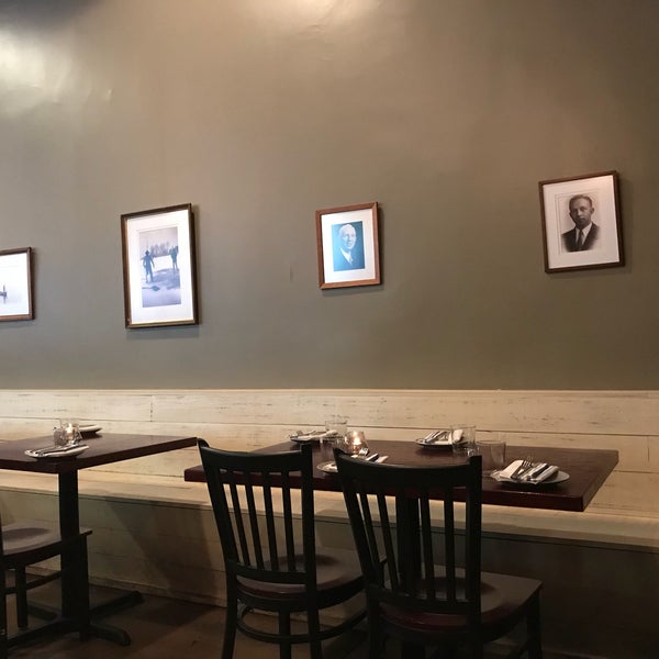 Foto tomada en Rappahannock Restaurant  por Sandy O. el 10/21/2018