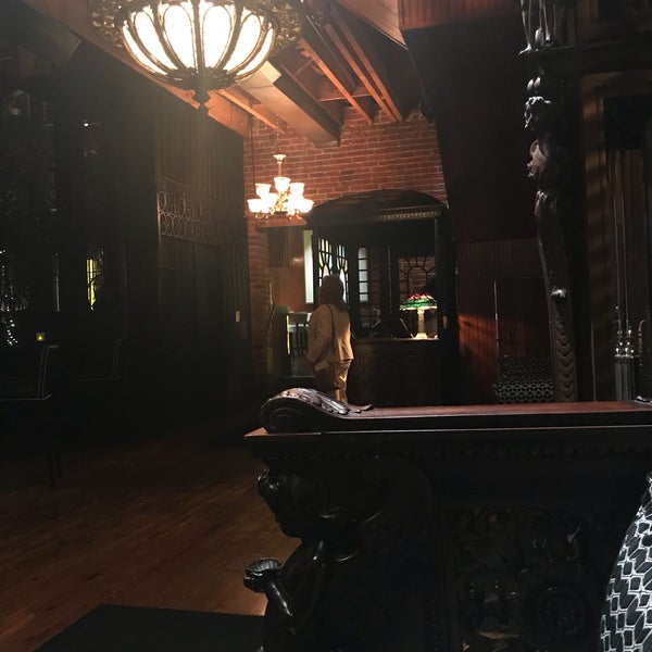 Photo taken at The Tobacco Company Restaurant by Sandy O. on 2/6/2019