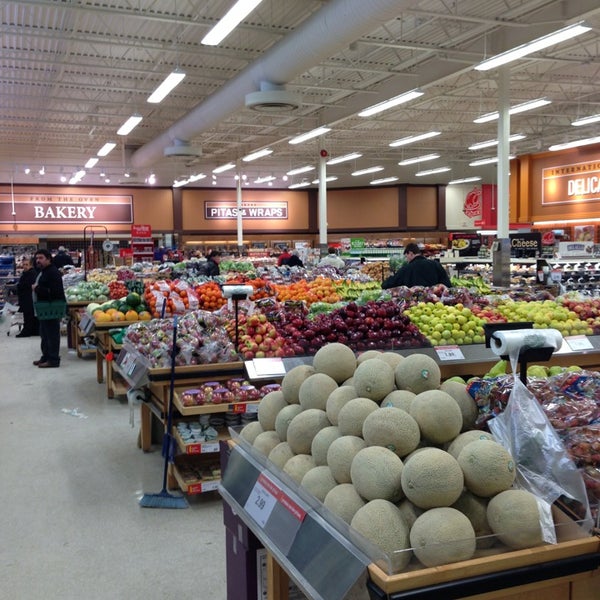 Dewe's Your Independent Grocer Grocery Store in Belleville