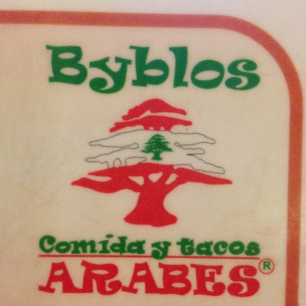 รูปภาพถ่ายที่ Restaurant Byblos - Comida y Tacos Arabes โดย José O. เมื่อ 1/22/2013