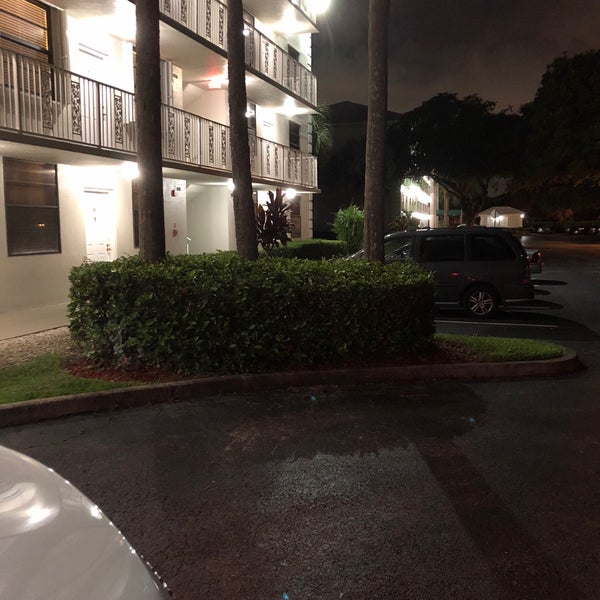 Photos at Pine Island Ridge Country Club Pine Island Ridge Davie, FL