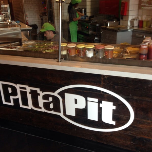 Попить встала. Советские плакаты. Универсал пд40а. Советский плакат нет алкоголю. Олд друнк вумен.