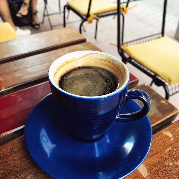 8/13/2017 tarihinde Mrtengzk A.ziyaretçi tarafından Coffee Ya Basta'de çekilen fotoğraf