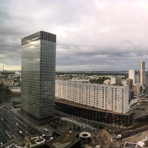Das Foto wurde bei Meliá La Défense Paris von Fabrice M. am 4/25/2019 aufgenommen