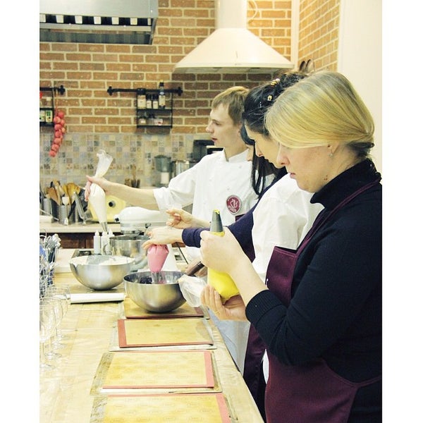 Московский дом ресторатора курсы поваров. Московский дом ресторатора. Московский дом ресторатора. Алексей домме ресторатор. Дом ресторатора.