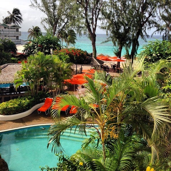 Снимок сделан в Bougainvillea Beach Resort пользователем Chris B. 8/18/2014