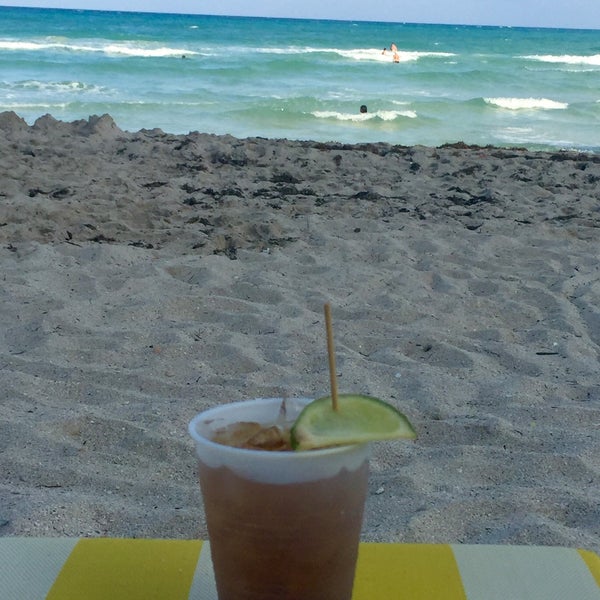 2/27/2017 tarihinde Mario C.ziyaretçi tarafından Hilton Cabana Miami Beach'de çekilen fotoğraf