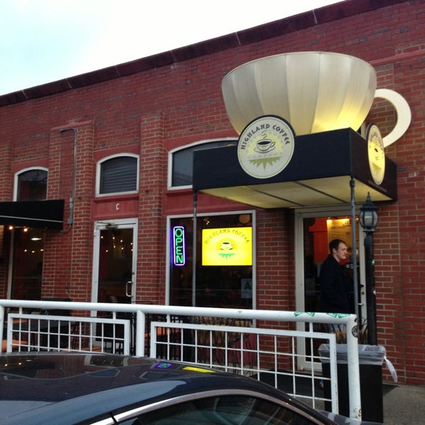 Highland Coffee Company Coffee Shop in Louisville