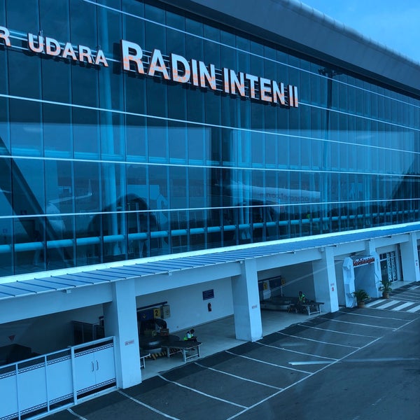 Foto diambil di Bandar Udara Radin Inten II (TKG) oleh Elisa M. pada 8/6/2019