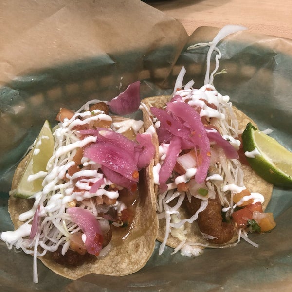 รูปภาพถ่ายที่ Dorado Tacos โดย Tracy L. เมื่อ 10/9/2019