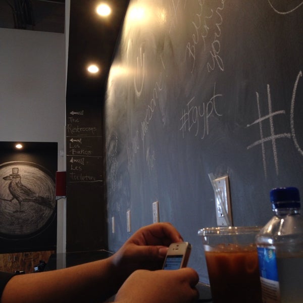 2/25/2014 tarihinde I Am S.ziyaretçi tarafından The Nook Cafe'de çekilen fotoğraf