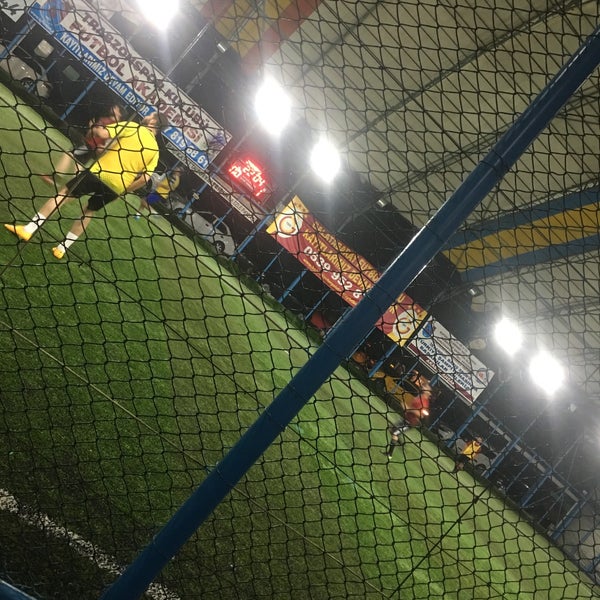 best hali saha bahcelievler de amerikan futbolu stadyumu