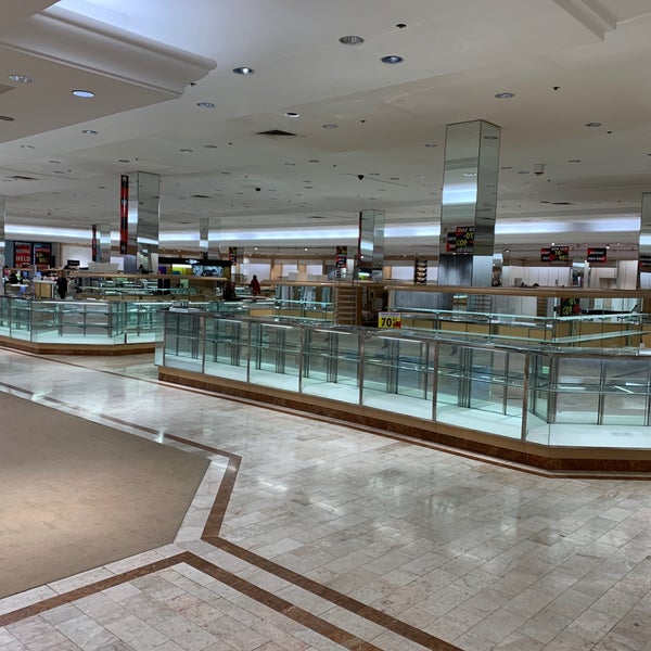 LORD + TAYLOR - CLOSED - 13 Photos & 16 Reviews - 1825 Palisades Center Dr,  West Nyack, New York - Department Stores - Phone Number - Yelp