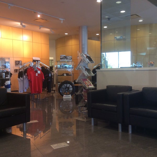Bmw Park Avenue >> Photos At Park Avenue Bmw Service Center Auto Dealership In South Bmw Park Avenue >> Photos At Park Avenue Bmw Service Center Auto Dealership In South
