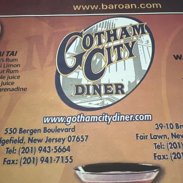 รูปภาพถ่ายที่ Gotham City Diner โดย Andrew L. เมื่อ 9/24/2023