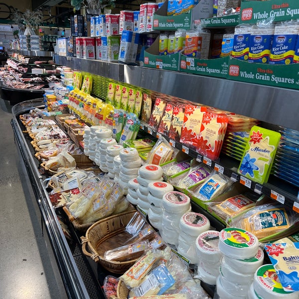netcost-market-grocery-store-in-paramus