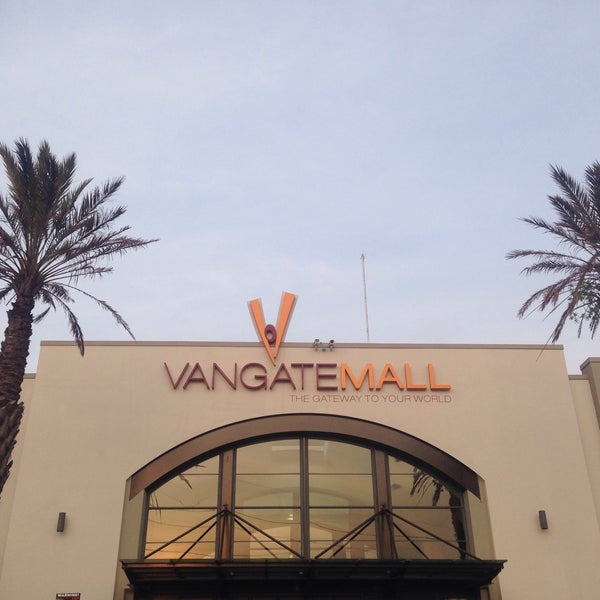 Vangate Mall Shopping Mall in Athlone