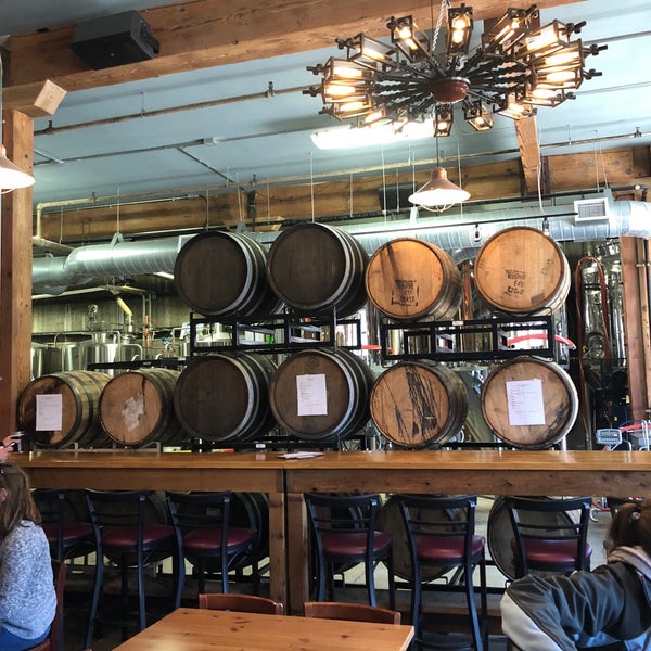Photo taken at 612Brew by Kimberly R. on 4/28/2018