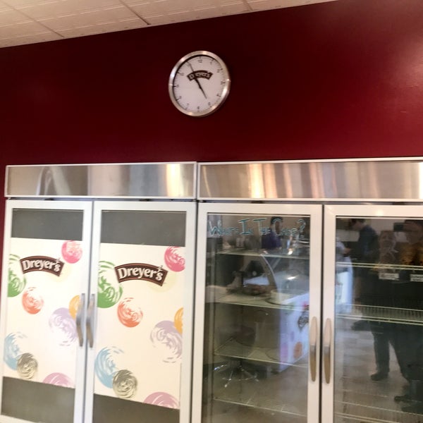 Dreyer's Grand Ice Cream Parlor (Now Closed) Rockridge 3 tips