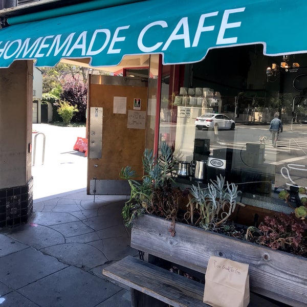 7/3/2022にSean R.がHomemade Cafeで撮った写真