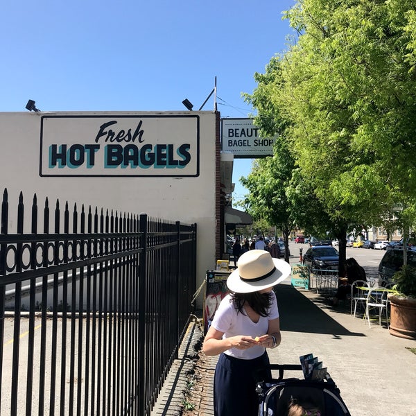 Photo taken at Beauty&#39;s Bagel Shop by Sean R. on 5/12/2018