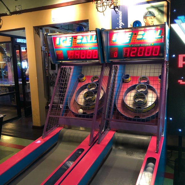 Снимок сделан в Players Arcade &amp; Sports Grill пользователем Jeff W. 7/6/2019