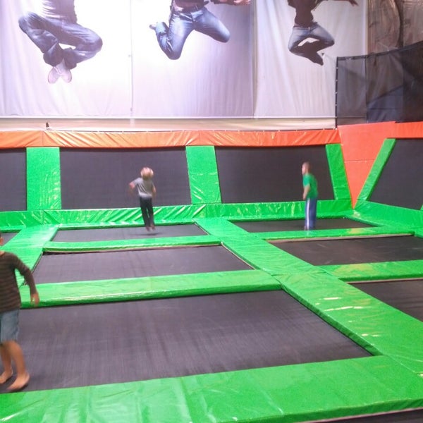Photo taken at Elevated Sportz Ultimate Trampoline Park &amp; Event Center by Randy B. on 6/8/2013