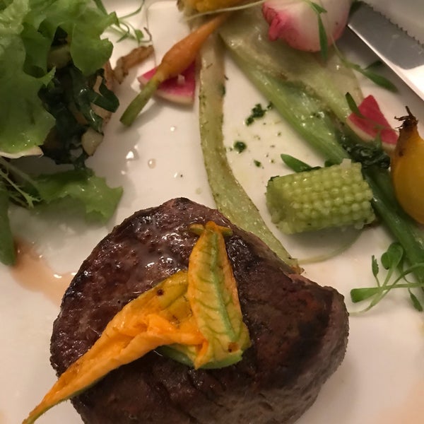 8/5/2018 tarihinde Brenda M.ziyaretçi tarafından Restaurante Cedrón'de çekilen fotoğraf