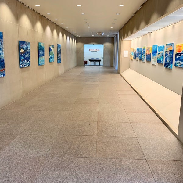 Johnson & Johnson HQ Office