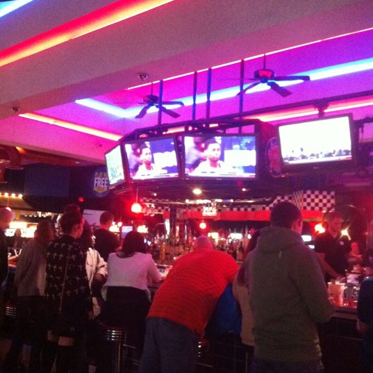 Photo taken at Dave &amp; Buster&#39;s by Brandon on 11/17/2012