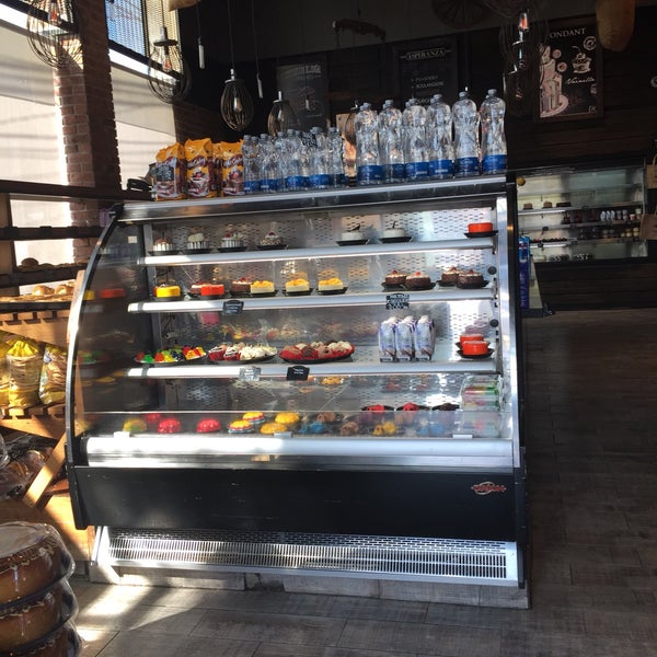 La Esperanza Panadería