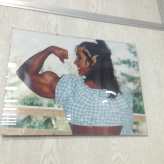 Спорт там бокс футбол качалочка. Спорт качалочка. Советские качалочки. Качалочка Майкоп.