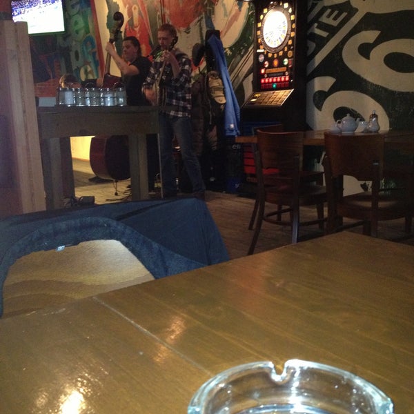 11/8/2013에 Юрий С.님이 Big Papa&#39;s Grill&amp;Bar (ex. Cadillac Bar)에서 찍은 사진