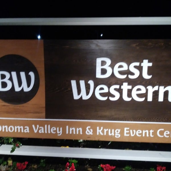 รูปภาพถ่ายที่ BEST WESTERN Sonoma Valley Inn &amp; Krug Event Center โดย Auintard H. เมื่อ 1/3/2019